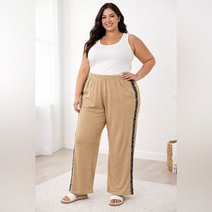 Retreat By Rhonda Shear Tan Leopard Stripe Knit Pants Size 2X